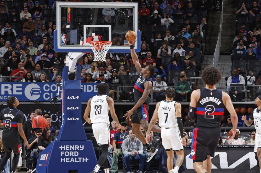 曼联中场再 曼联中场再