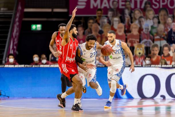 水岭在于临 水岭在于临